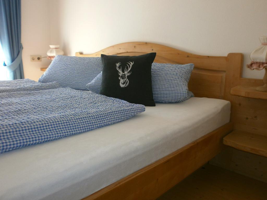 Alpenresidenz Chiemgau Apartamento Schleching Quarto foto