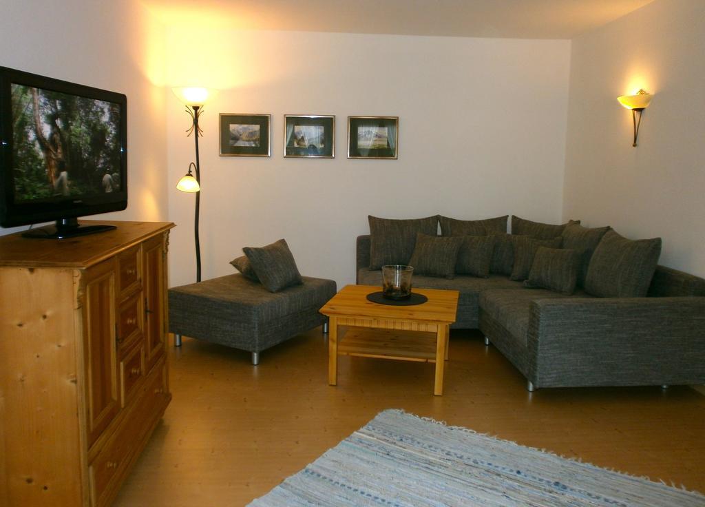 Alpenresidenz Chiemgau Apartamento Schleching Quarto foto